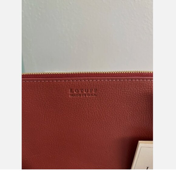 Lotuff Tripp Crossbody Rosewood - Picture 2 of 9